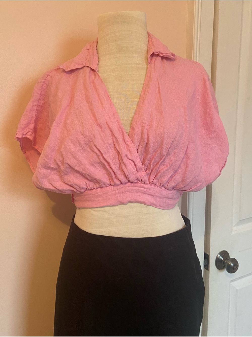 Pink Cropped linen V-Neck Wrap Top